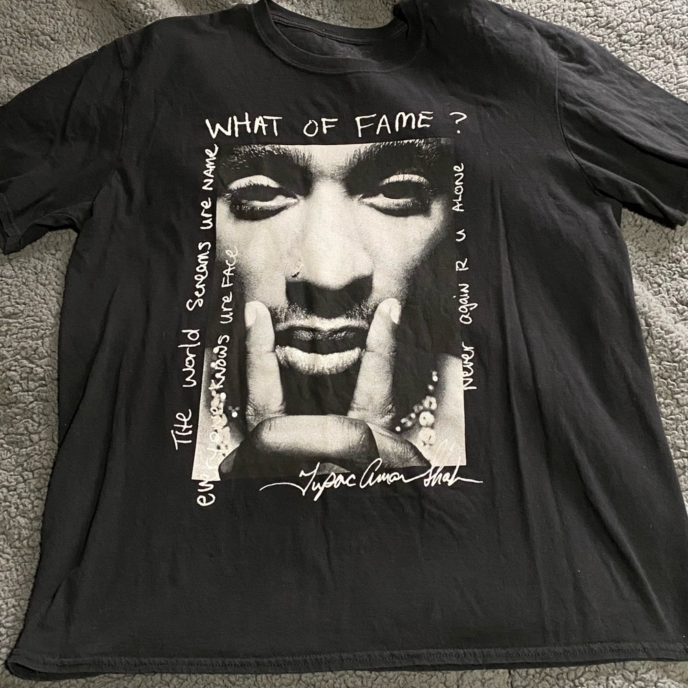 Vintage Tupac black shirt